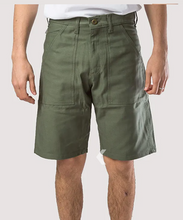 Carregar imagem no visualizador da galeria, FATIGUE SHORT (OLIVE SATEEN) 5501
