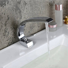 Load image into Gallery viewer, Chrome Bathroom Sink Faucet Single Handle Single Hole Lavatory Faucet with overflow pop up drain
