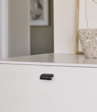 Carregar imagem no visualizador da galeria, Black Stained Oak &quot;Glove&quot; Wood Drawer Handles

