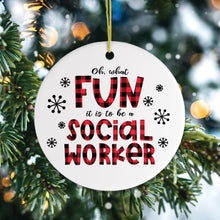 Carregar imagem no visualizador da galeria, Social Worker Christmas Ornament
