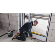 Carregar imagem no visualizador da galeria, Stabila 29441 80T 24&quot; - 41&quot; Adjustable Length Level
