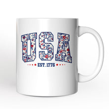 Carregar imagem no visualizador da galeria, Patriotic USA Floral Personalized Mug, 1776 Independence Day Gift with Custom Name
