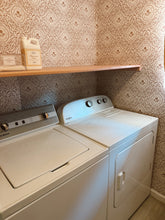 Carregar imagem no visualizador da galeria, Louise Wallpaper by Ali Anni
