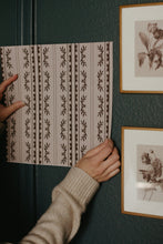 Carregar imagem no visualizador da galeria, Dillon Wallpaper by Thoroughfare Design
