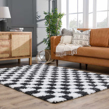 Carregar imagem no visualizador da galeria, Atira Black &amp; White Checkered Area Rug
