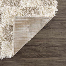 Carregar imagem no visualizador da galeria, Atira Light Brown Checkered Area Rug
