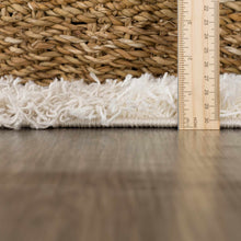 Carregar imagem no visualizador da galeria, Atira Light Brown Checkered Area Rug
