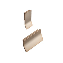 Carregar imagem no visualizador da galeria, Brushed Bronze &quot;Leaf&quot; Tab Drawer Pulls
