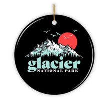 Carregar imagem no visualizador da galeria, Vintage Glacier National Park Ornament

