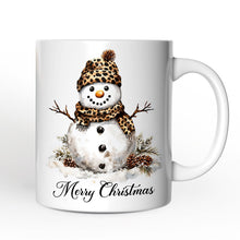 Carregar imagem no visualizador da galeria, Leopard Snowman Personalized Mug, Christmas Gift With Custom Name
