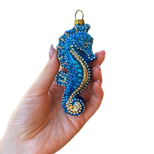 Carregar imagem no visualizador da galeria, Exotic Seahorse Glass Christmas Ornament, Aquatic Beach Themed Nautical Decor
