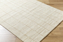 Carregar imagem no visualizador da galeria, Adalyn Area Rug - Vivir x Livabliss
