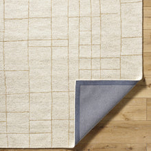 Carregar imagem no visualizador da galeria, Adalyn Area Rug - Vivir x Livabliss
