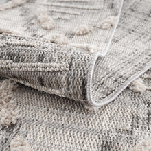 Load image into Gallery viewer, Bogtong High-Low Rustic Rug
