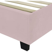 Carregar imagem no visualizador da galeria, Full Size Upholstered Platform Bed with Big Headboard, Bedroom Furniture, Velvet, Pink
