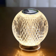 Carregar imagem no visualizador da galeria, Crystella Table Lamp
