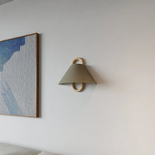 Load image into Gallery viewer, Aine Wall Lamp
