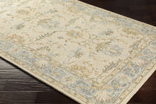 Carregar imagem no visualizador da galeria, Albert Luxury Wool Rug
