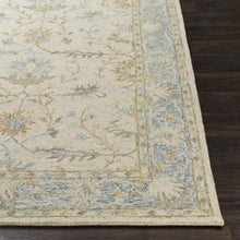 Carregar imagem no visualizador da galeria, Albert Luxury Wool Rug
