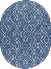 Carregar imagem no visualizador da galeria, Aldford Area Rug - Clearance
