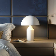 Carregar imagem no visualizador da galeria, Amanites Table Lamp
