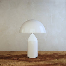 Carregar imagem no visualizador da galeria, Amanites Table Lamp
