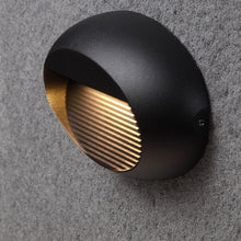 Load image into Gallery viewer, Amor Outdoor Step Lamp
