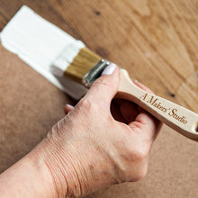 Load image into Gallery viewer, 1.5&quot; Flat Paint Chip Brush

