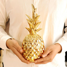 Cargar imagen en el visor de la galería, Ananas Figurine
