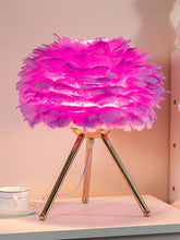 Load image into Gallery viewer, Anser Table Lamp
