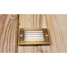 Carregar imagem no visualizador da galeria, Antique Bronze LED Step Light Fixture | Brass Construction | Low Voltage
