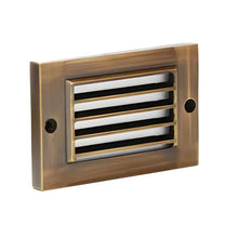 Carregar imagem no visualizador da galeria, Antique Bronze LED Step Light Fixture | Brass Construction | Low Voltage
