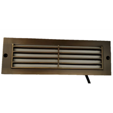 Carregar imagem no visualizador da galeria, Antique Bronze LED Step Light Fixture | Brass Construction | Low Voltage
