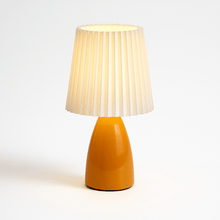 Carregar imagem no visualizador da galeria, Apollo Table Lamp
