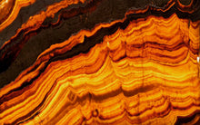 Carregar imagem no visualizador da galeria, Arizona Wave Bookmatching Onyx Slabs Polished - Full Truckload
