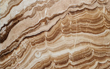Carregar imagem no visualizador da galeria, Arizona Wave Bookmatching Onyx Slabs Polished - Full Truckload
