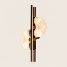 Carregar imagem no visualizador da galeria, Arya Alabaster Wall Lamp
