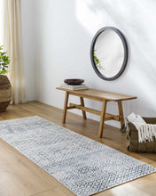 Carregar imagem no visualizador da galeria, Askeaton Washable Area Rug
