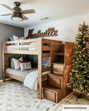 Load image into Gallery viewer, Tigris Swiss Cross Ivory&amp;Gray Area Rug
