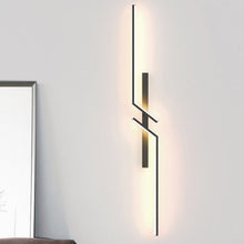 Load image into Gallery viewer, Ayleen Wall Lamp
