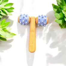 Carregar imagem no visualizador da galeria, Bamboo Body Massage Tool with Silicone Rolling Head
