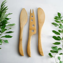 Carregar imagem no visualizador da galeria, Bamboo Cheese Knife Set
