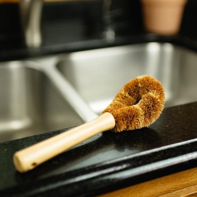 Bamboo Drink Ware Bottle Cleaning Brush | Rounded