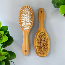 Carregar imagem no visualizador da galeria, Bamboo Double-Sided Hair Brush
