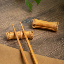 Cargar imagen en el visor de la galería, Handmade Bamboo Root Chopstick Rest
