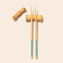 Cargar imagen en el visor de la galería, Handmade Bamboo Root Chopstick Rest

