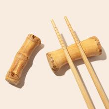 Cargar imagen en el visor de la galería, Handmade Bamboo Root Chopstick Rest
