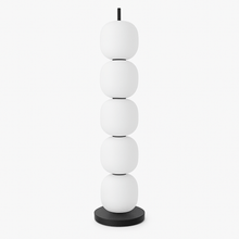 Carregar imagem no visualizador da galeria, Beaded Floor Lamp
