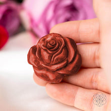 Carregar imagem no visualizador da galeria, Beautifully Unique - Blossoming Rose of Singularity
