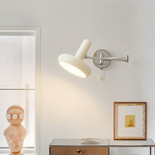 Carregar imagem no visualizador da galeria, Beverly Wall Lamp
